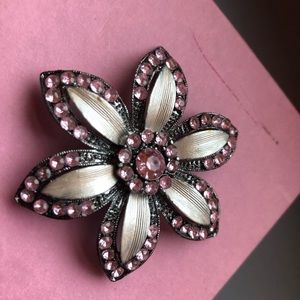 Blush Broach